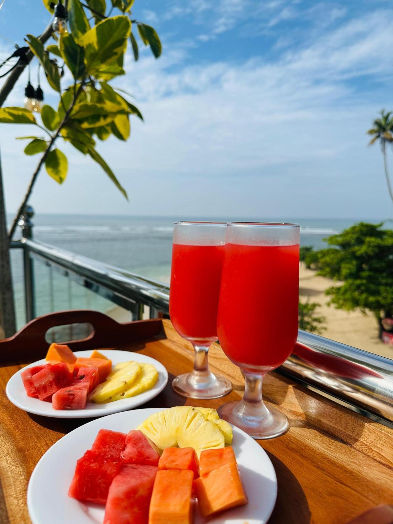 فندق Cocos Polhena ماتارا المظهر الخارجي الصورة